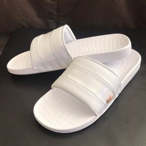 LACOSTE slides
